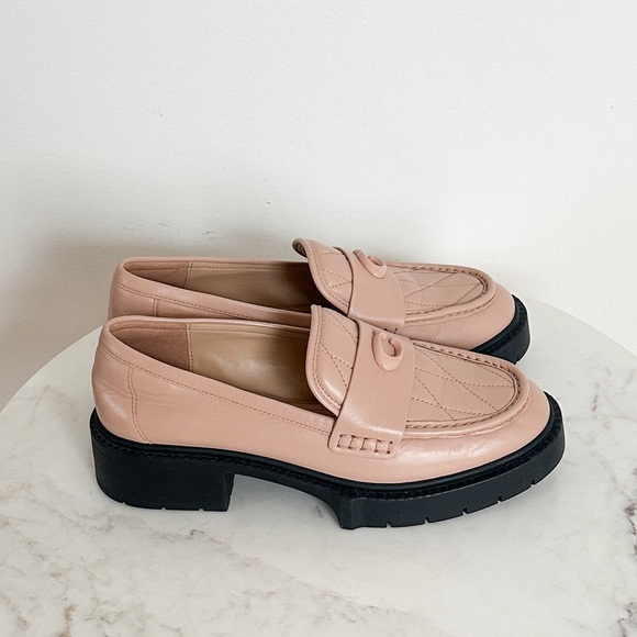 NEW Coach Leah Quilted Loafers Buff Size 7.5 - Picture 9 of 10